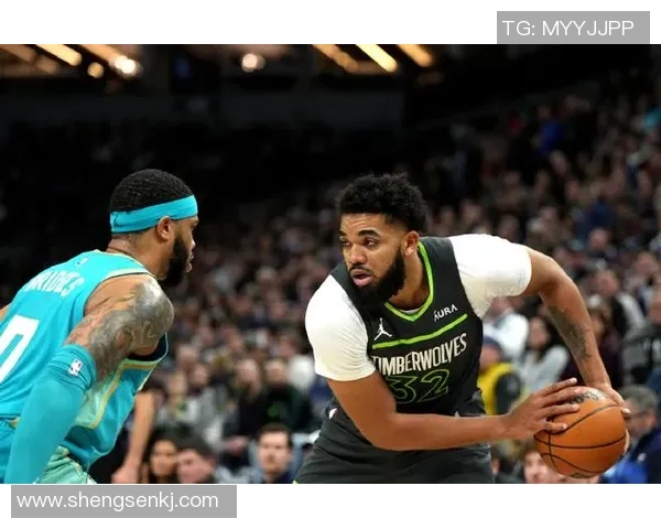 黄蜂与森林狼精彩对决录像回放赛场瞬间不容错过